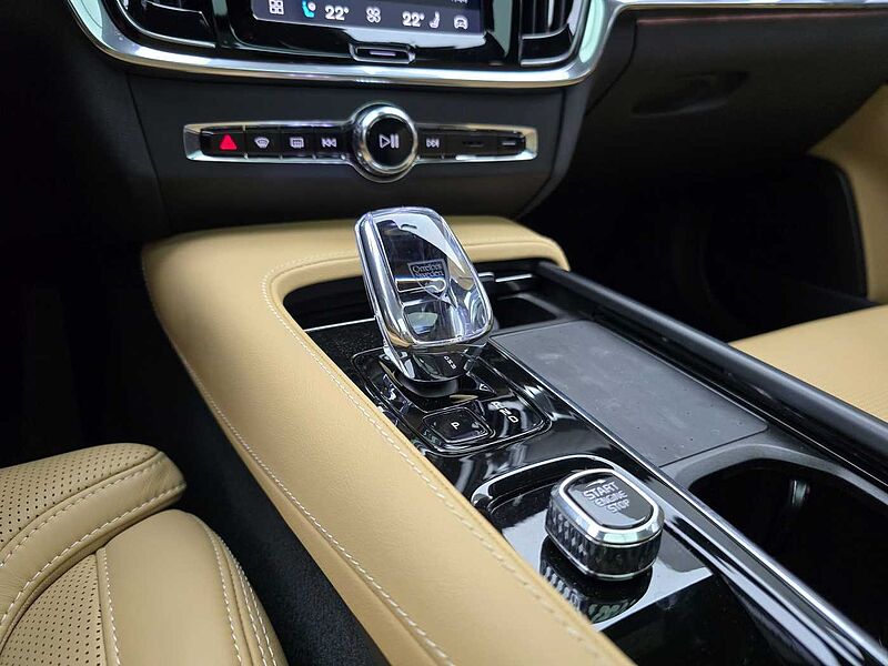 Volvo Ultimate, B5 마일드 하이브리드, 가솔린, 브라이트