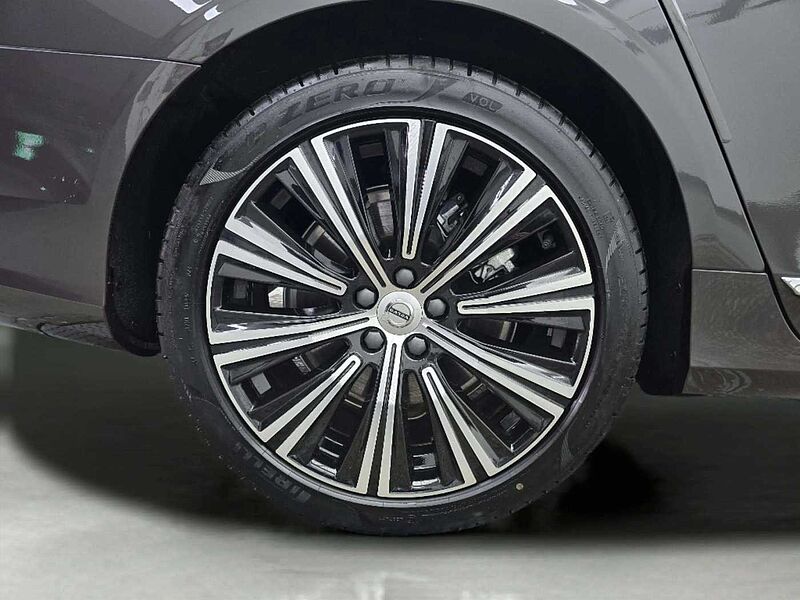 Volvo Ultimate, B5 마일드 하이브리드, 가솔린, 브라이트