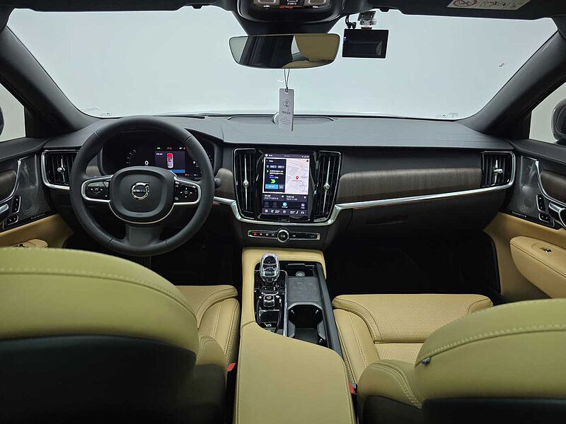 Volvo Ultimate, B5 마일드 하이브리드, 가솔린, 브라이트