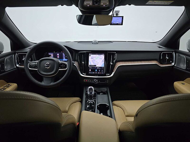 Volvo Ultimate, B5 AWD mild hybrid, 가솔린