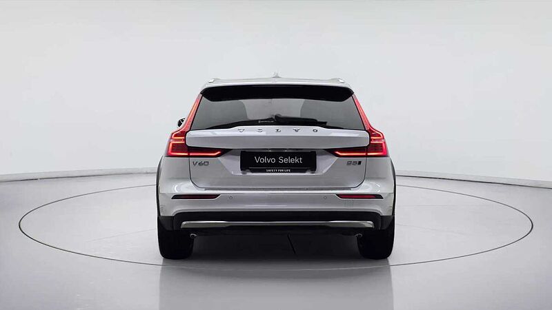 Volvo Ultimate, B5 AWD mild hybrid, 가솔린