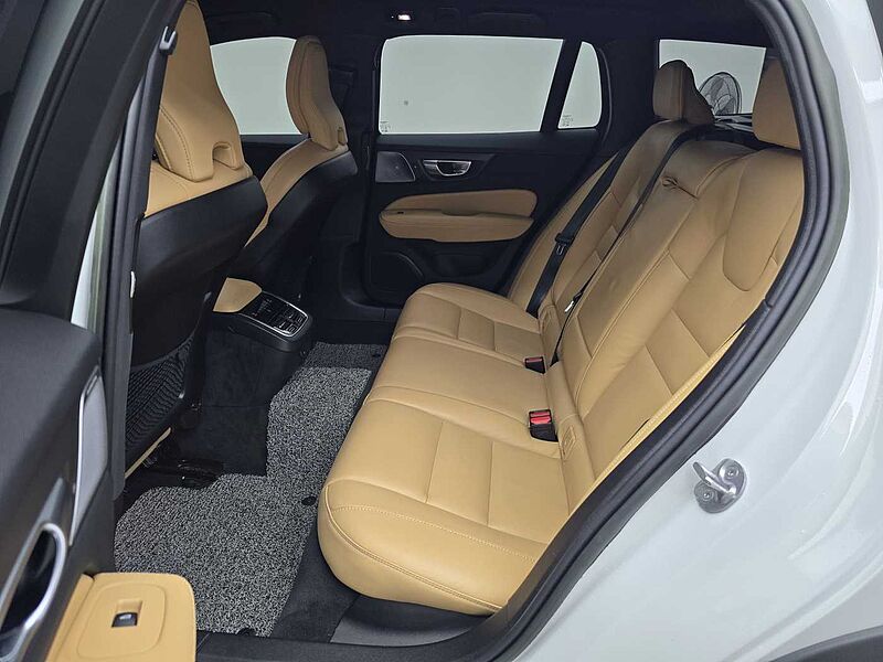 Volvo Ultimate, B5 AWD mild hybrid, 가솔린