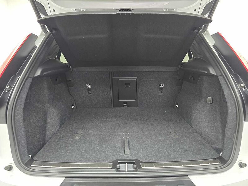 Volvo Ultimate, B4 AWD mild hybrid, 가솔린, Bright
