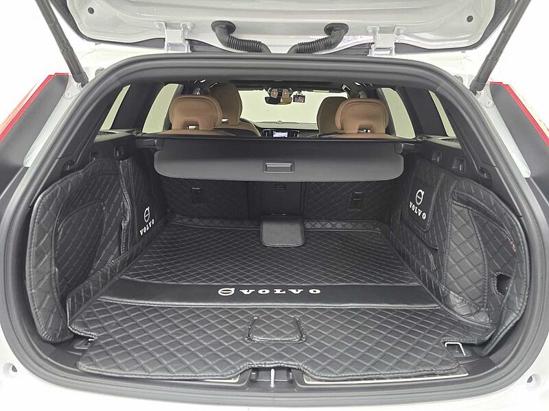 Volvo Ultimate, B5 AWD 마일드 하이브리드, 가솔린, 브라이트