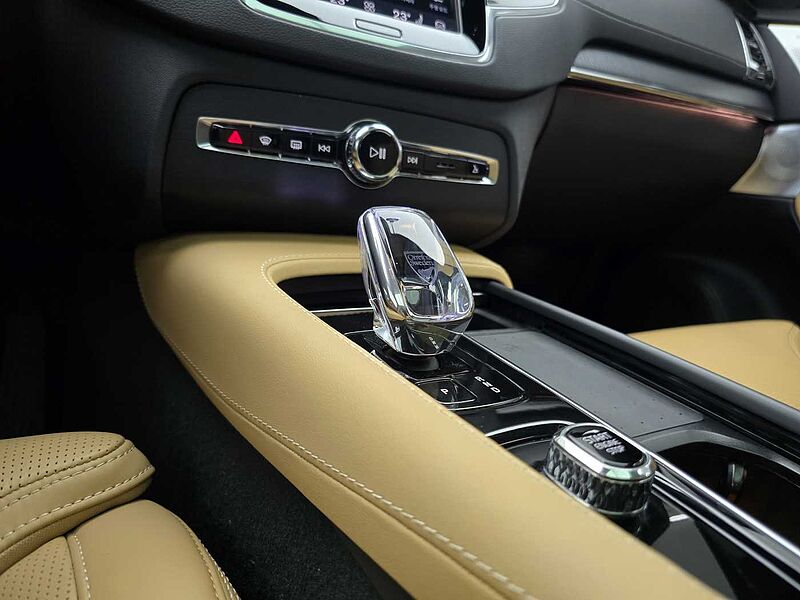 Volvo Ultimate, B6 AWD mild hybrid, 가솔린, Bright, 7 좌석