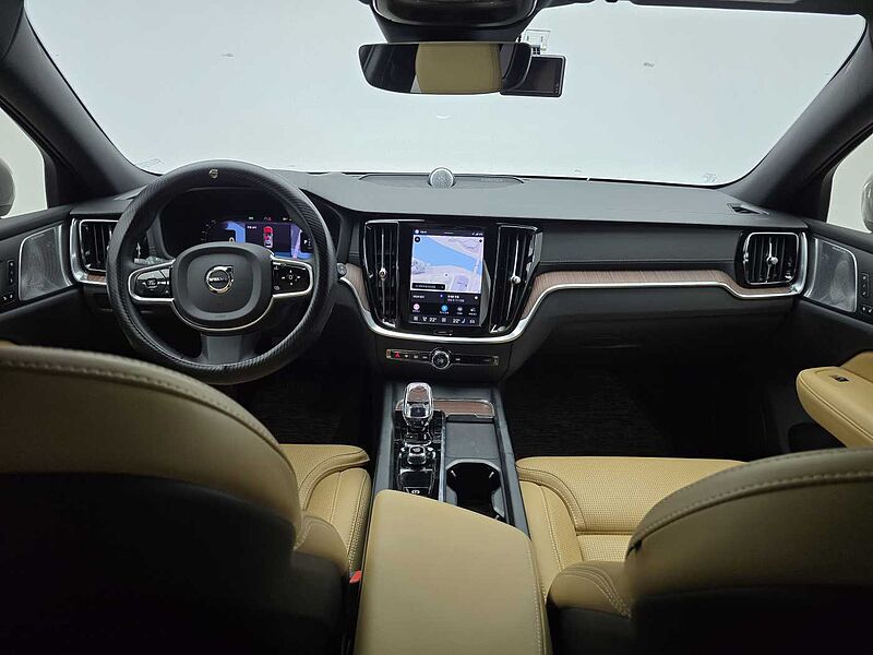 Volvo Ultimate, B5 AWD mild hybrid, 가솔린