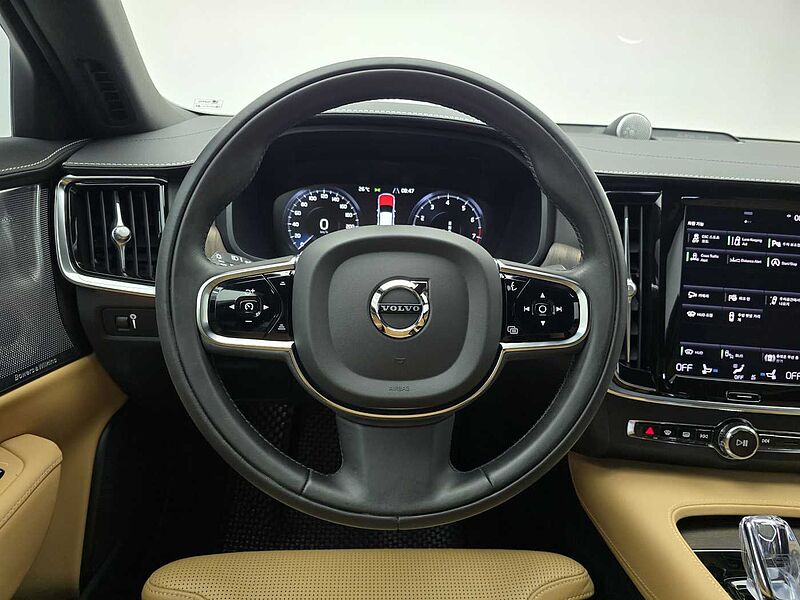 Volvo Inscription, B6 AWD (300 hp) aut