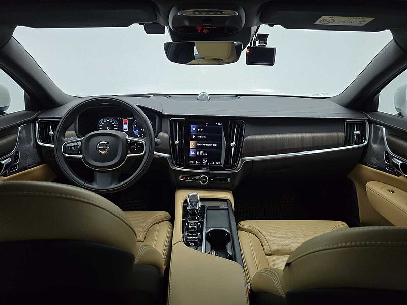 Volvo Inscription, B6 AWD (300 hp) aut
