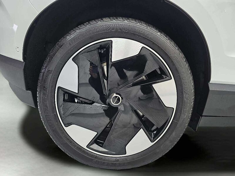 Volvo Ultra, Single Motor Extended Range, 순수 전기
