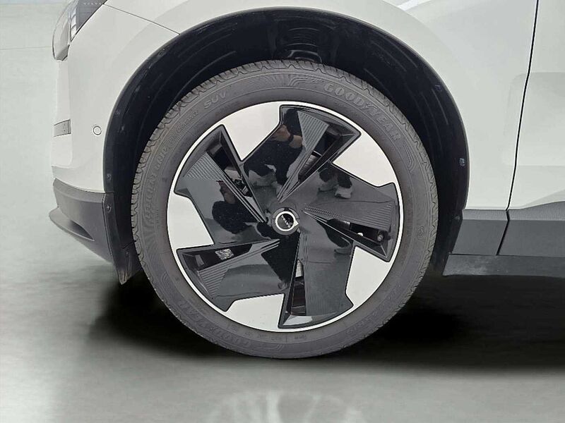 Volvo  Ultra, Single Motor Extended Range, 순수 전기