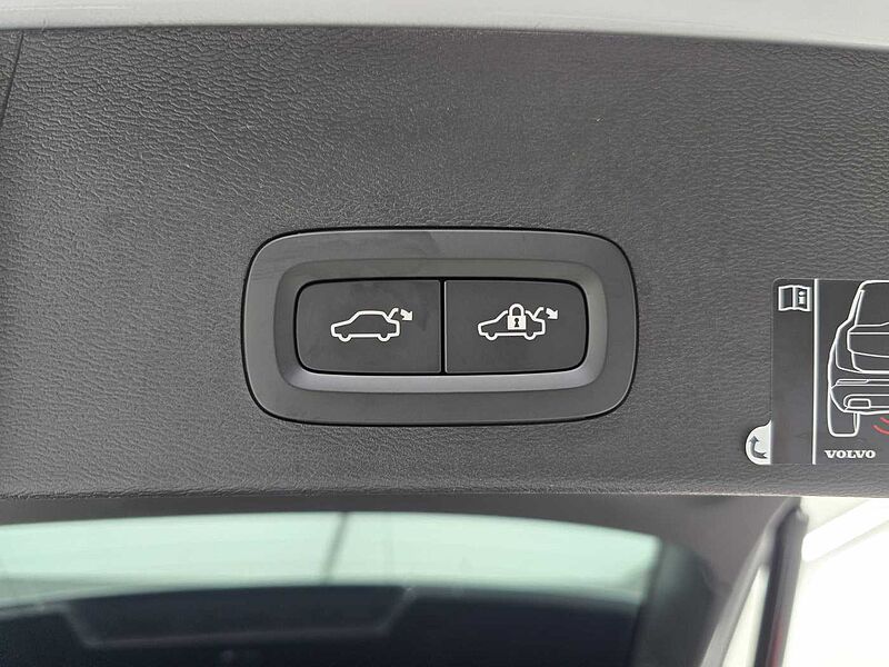 Volvo Inscription, B4 AWD mild hybrid