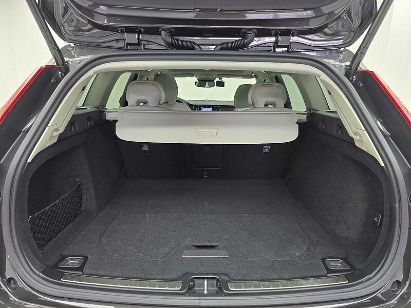 Volvo Ultimate, B5 AWD 마일드 하이브리드, 가솔린, 브라이트