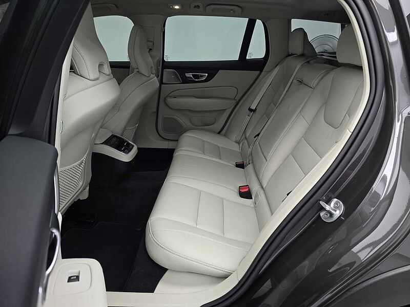 Volvo Ultimate, B5 AWD 마일드 하이브리드, 가솔린, 브라이트