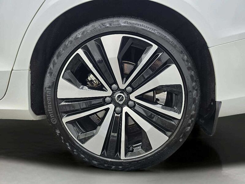 Volvo Ultimate, B5 마일드 하이브리드, 가솔린, 브라이트