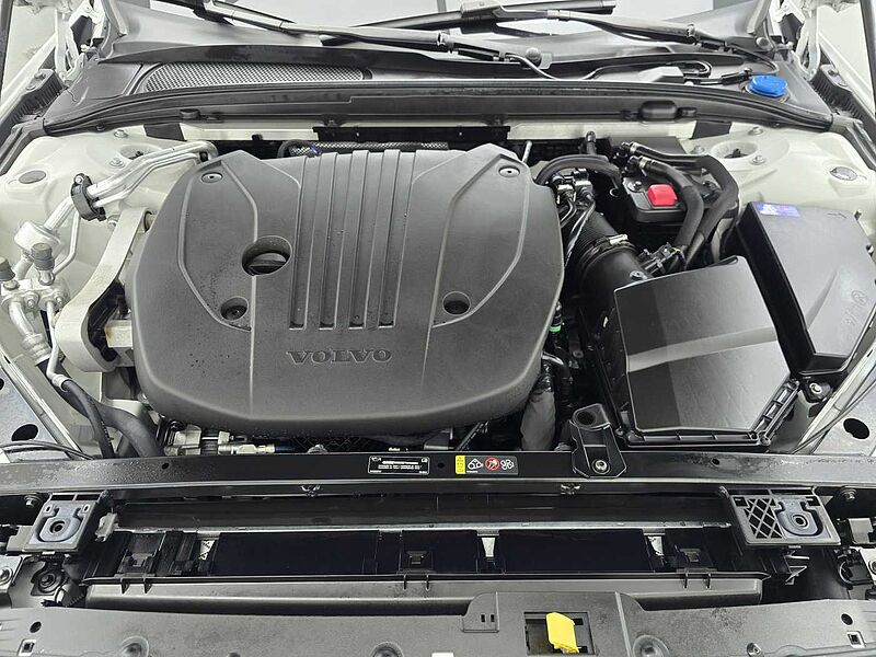 Volvo Ultimate, B5 마일드 하이브리드, 가솔린, 브라이트