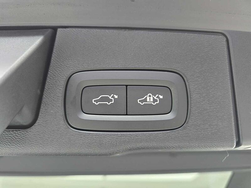 Volvo  Ultra, B5 AWD 마일드 하이브리드, 가솔린, 브라이트