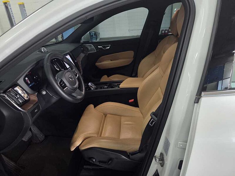 Volvo Ultimate, B6 AWD 마일드 하이브리드, 가솔린, 브라이트