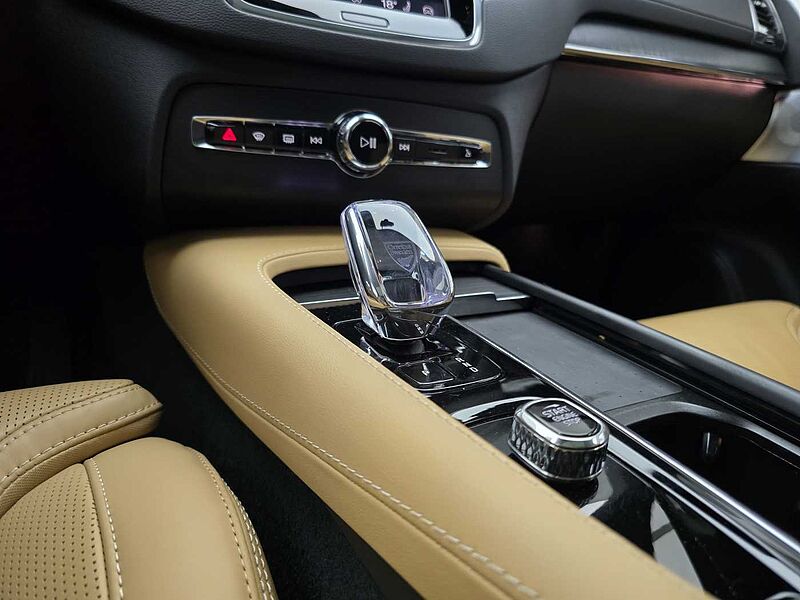Volvo  Ultimate, B6 AWD 마일드 하이브리드, 가솔린, 브라이트, 7 좌석