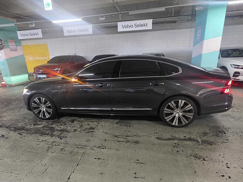 Volvo Recharge Inscription, T8 AWD (405 hp) aut