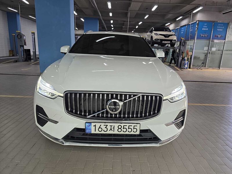Volvo B6 AWD Ultimate Bright