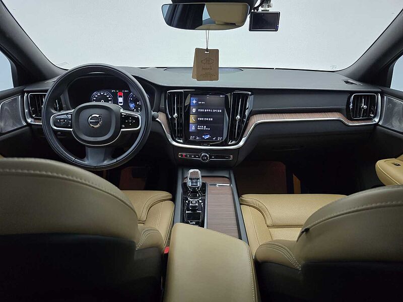 Volvo Inscription, B5 mild hybrid