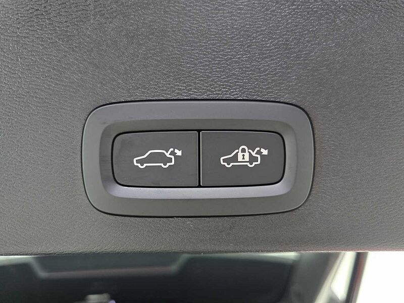 Volvo  Ultra, B4 AWD 마일드 하이브리드, 가솔린, 브라이트