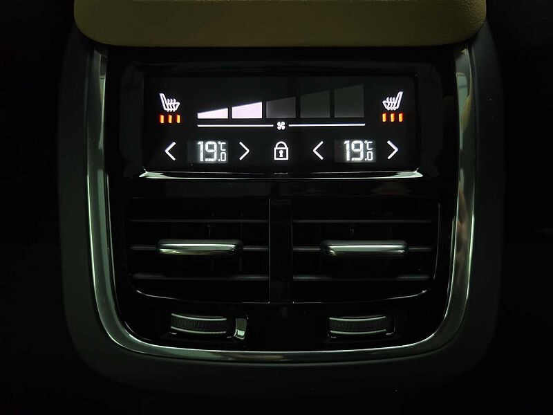 Volvo Ultra, B5 AWD 마일드 하이브리드, 가솔린, 브라이트