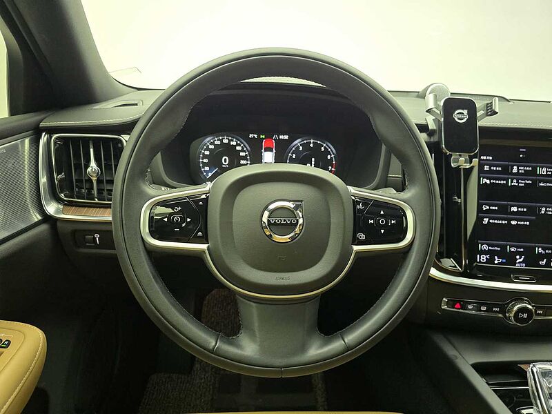 Volvo Inscription, B5 mild hybrid