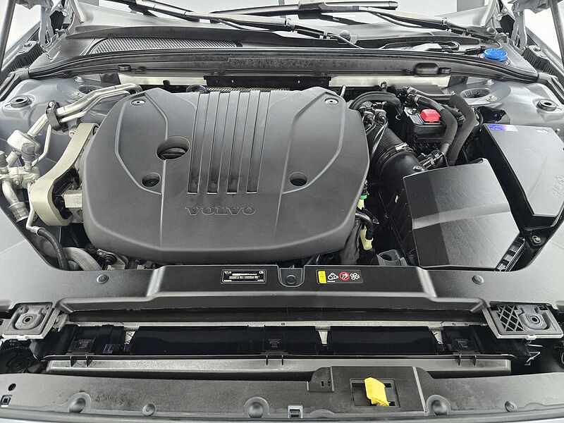 Volvo Inscription, B5 mild hybrid