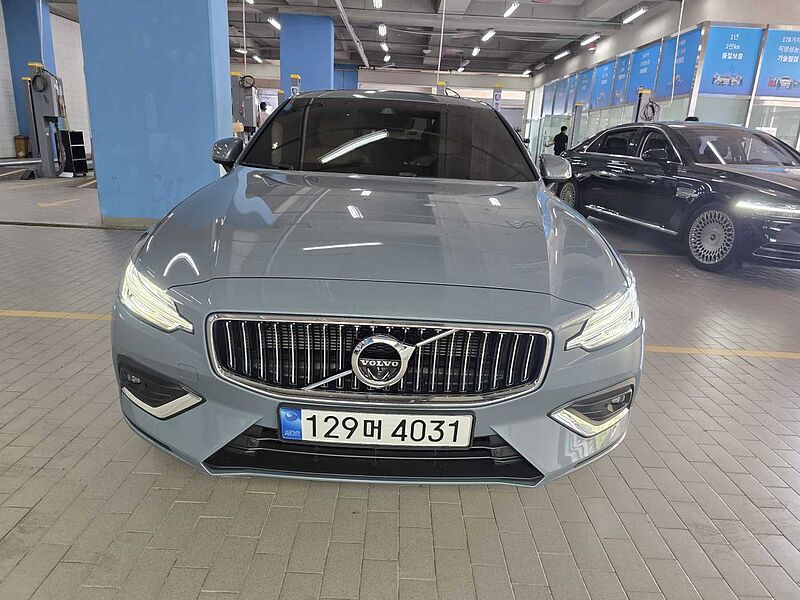 Volvo Inscription, B5 mild hybrid