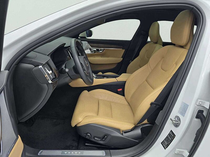 Volvo  Ultimate, B6 AWD 마일드 하이브리드, 가솔린, 브라이트