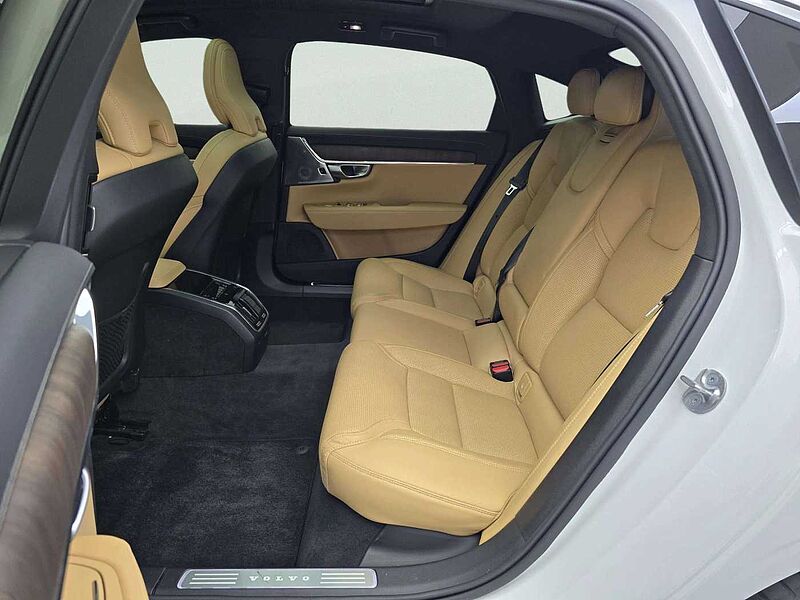 Volvo  Ultimate, B6 AWD 마일드 하이브리드, 가솔린, 브라이트