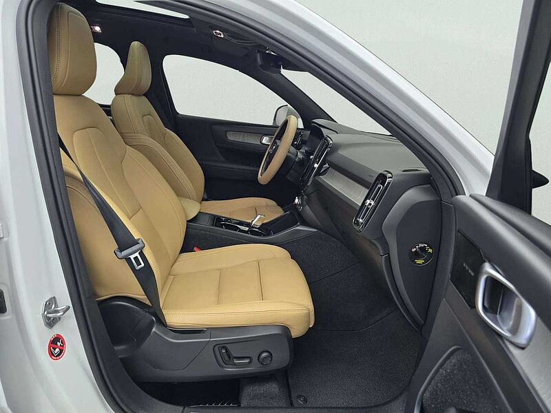 Volvo  Inscription, B4 AWD Momentum