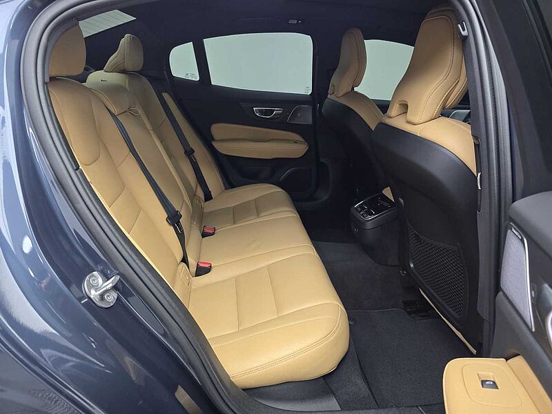 Volvo Ultimate, B5 마일드 하이브리드, 가솔린, 브라이트