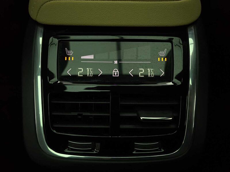 Volvo CC B5 AWD PRO
