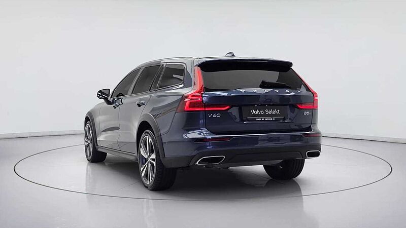 Volvo CC B5 AWD PRO