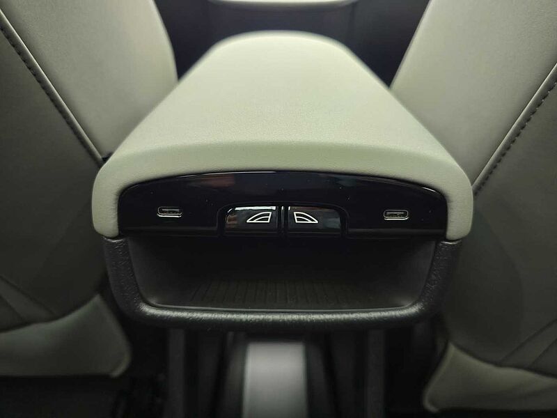 Volvo  Ultra ER