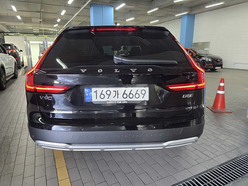 Volvo  Ultimate, B5 AWD 마일드 하이브리드, 가솔린, 브라이트