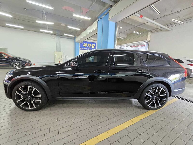 Volvo  Ultimate, B5 AWD 마일드 하이브리드, 가솔린, 브라이트