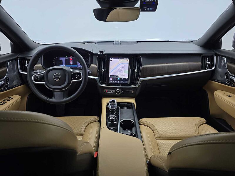 Volvo  Ultimate, B5 AWD mild hybrid, 가솔린