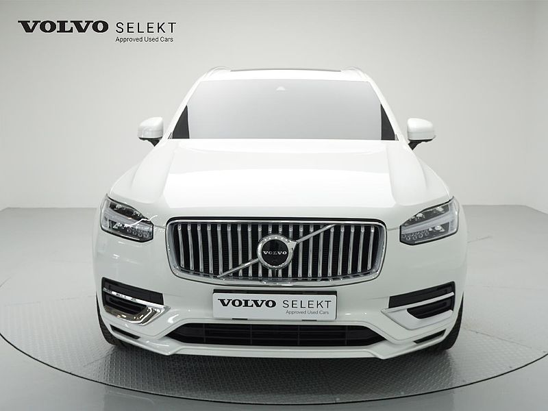 Volvo  Recharge Inscription, 7 Seats