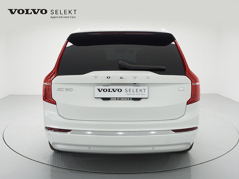 Volvo  Recharge Inscription, 7 Seats