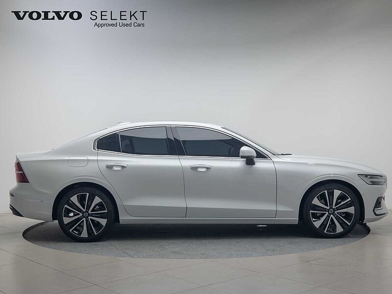 Volvo  Ultimate, B5 mild hybrid, 가솔린, Bright