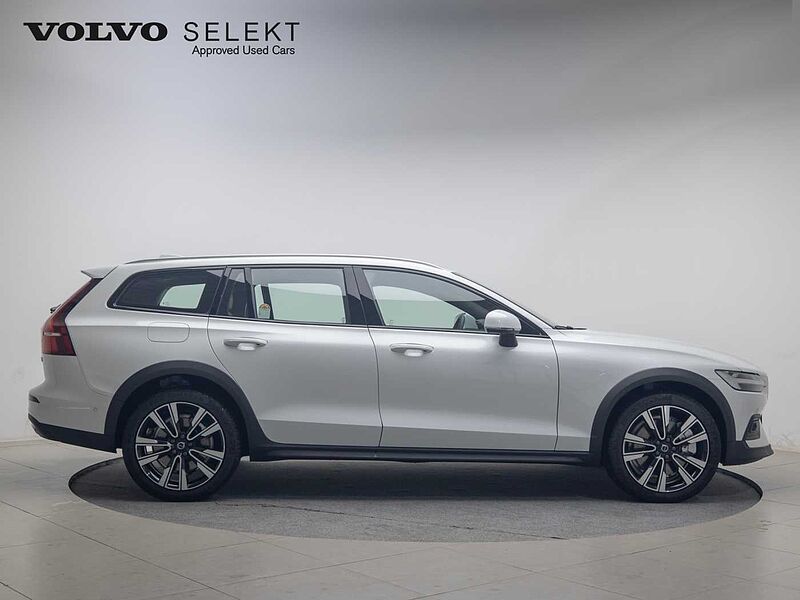 Volvo  Ultimate, B5 AWD 마일드 하이브리드, 가솔린, 브라이트