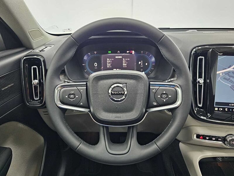 Volvo  Ultimate, B4 AWD 마일드 하이브리드, 가솔린, 브라이트