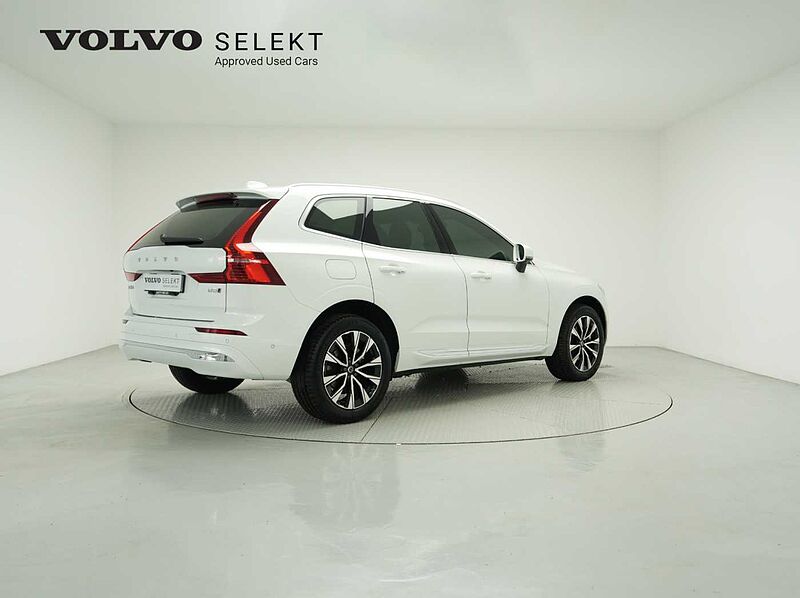 Volvo  Ultimate, B5 AWD mild hybrid, 가솔린, Bright