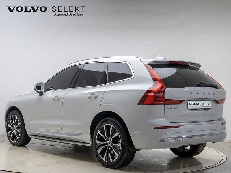 Volvo  Ultimate, B6 AWD mild hybrid, 가솔린, Bright