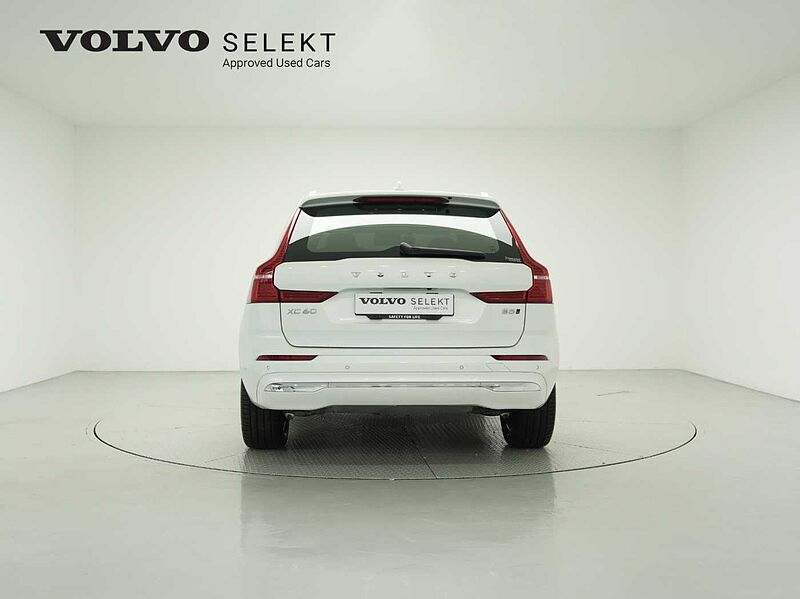 Volvo  Ultimate, B5 AWD mild hybrid, 가솔린, Bright