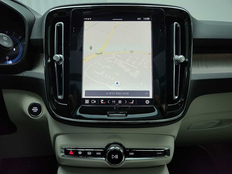 Volvo  Ultimate, B4 AWD 마일드 하이브리드, 가솔린, 브라이트