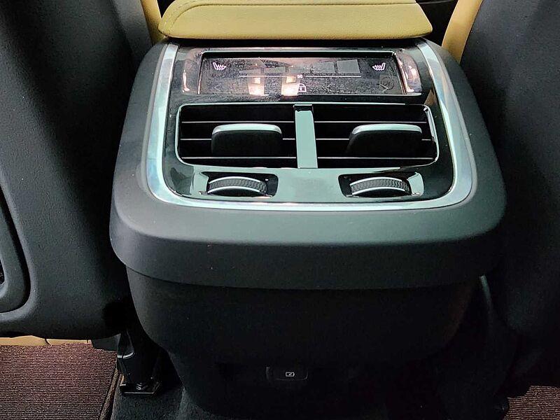 Volvo  Ultimate, B5 AWD 마일드 하이브리드, 가솔린, 브라이트